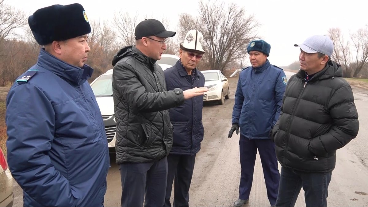 AMANAT партиясының БҚО-дағы партиялық бақылау комиссиясы өңірдегі тас жолдардың жағдайын тексерді