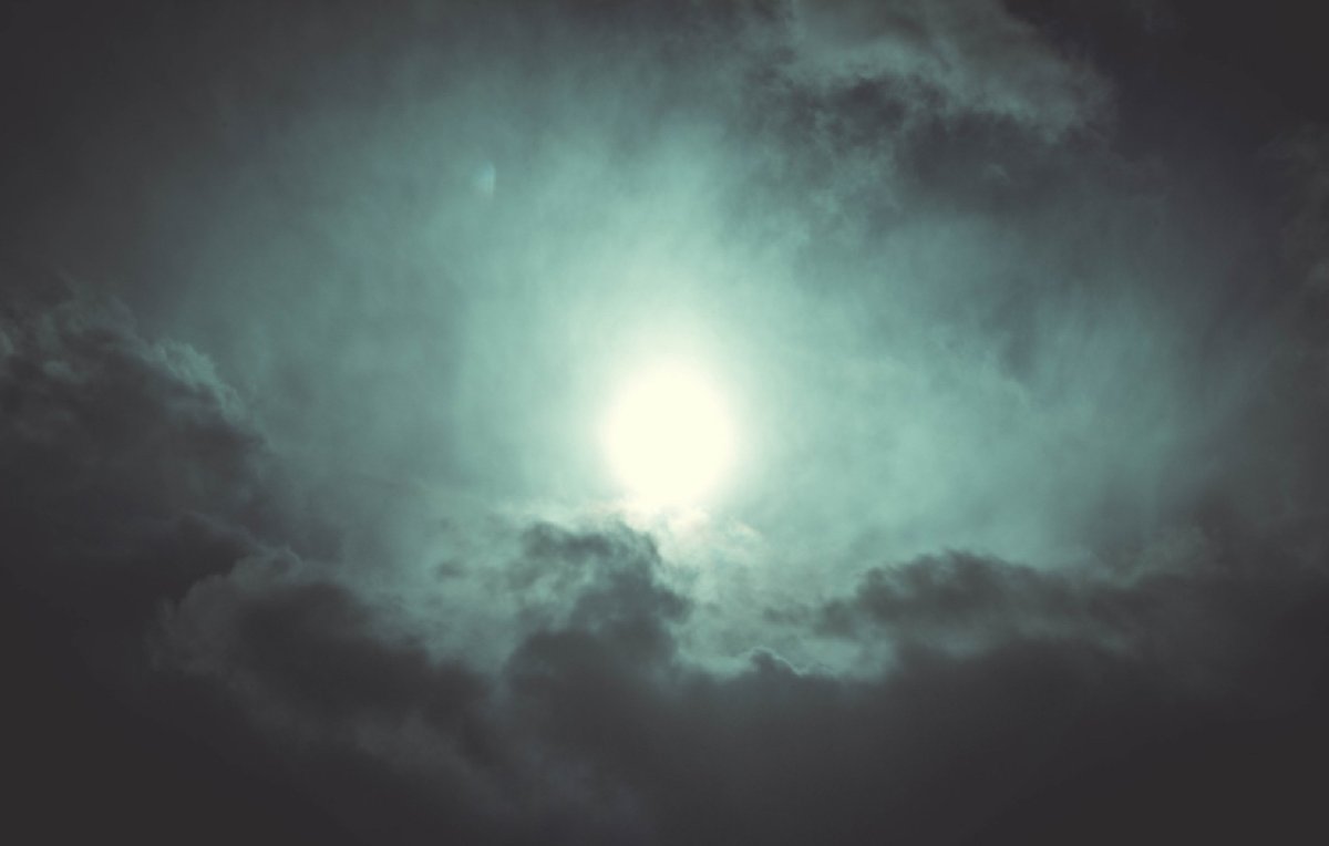 Штормовое предупреждение объявили в шести регионах Казахстана