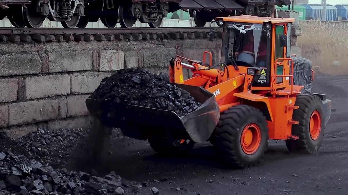 КТЖ доставило ТЭЦ и населению более 38 миллионов тонн угля