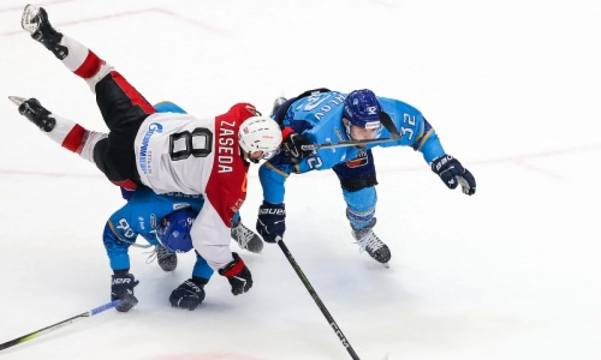 «Барыс» потерпел обидное поражение от омского «Авангарда»