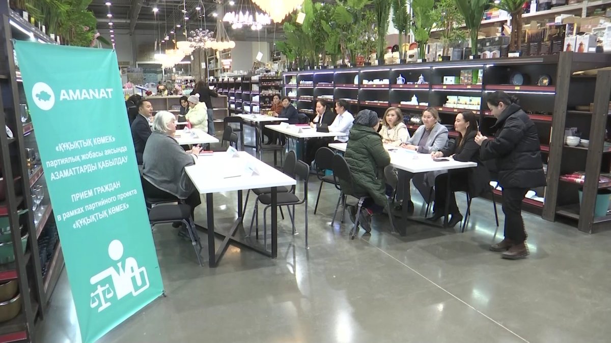 Выездной приём граждан состоялся в Актобе в рамках проекта «Құқықтық көмек»