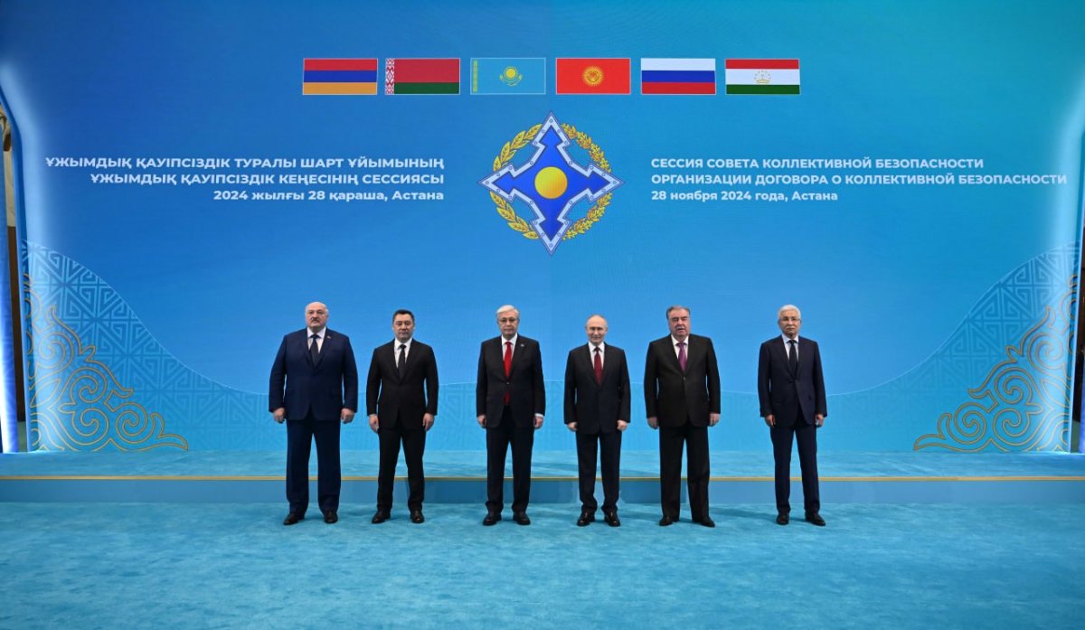 ҰҚШҰ-ға мүше мемлекет басшылары Тәуелсіздік сарайына келді