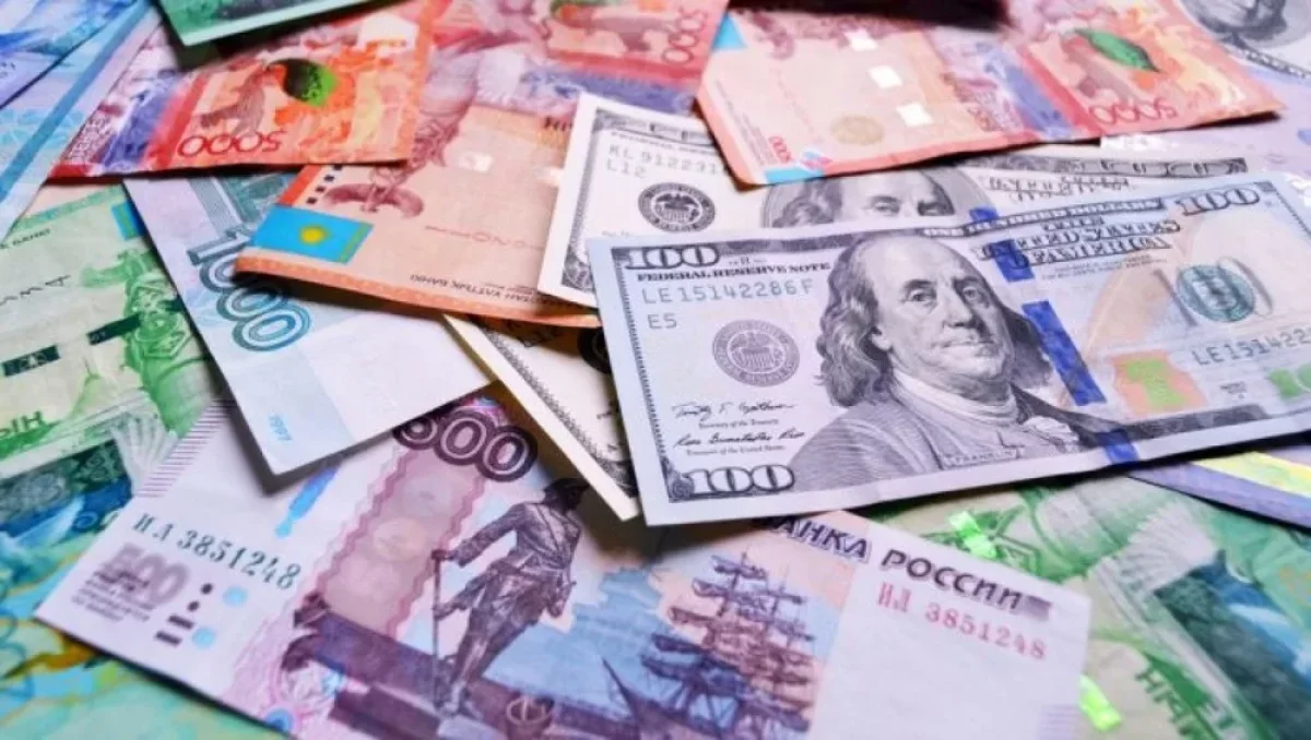 Установлены курсы валют на выходные