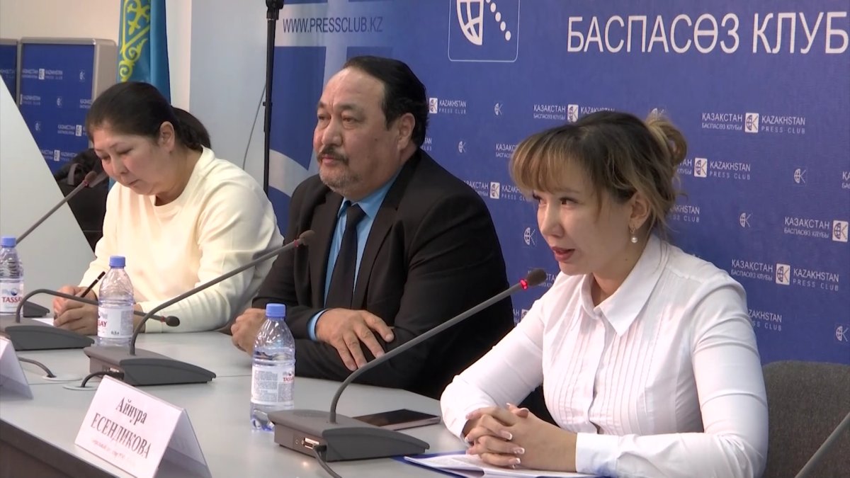 Почему казахстанские песни исчезли из Instagram и Facebook, рассказали в казахстанском авторском обществе