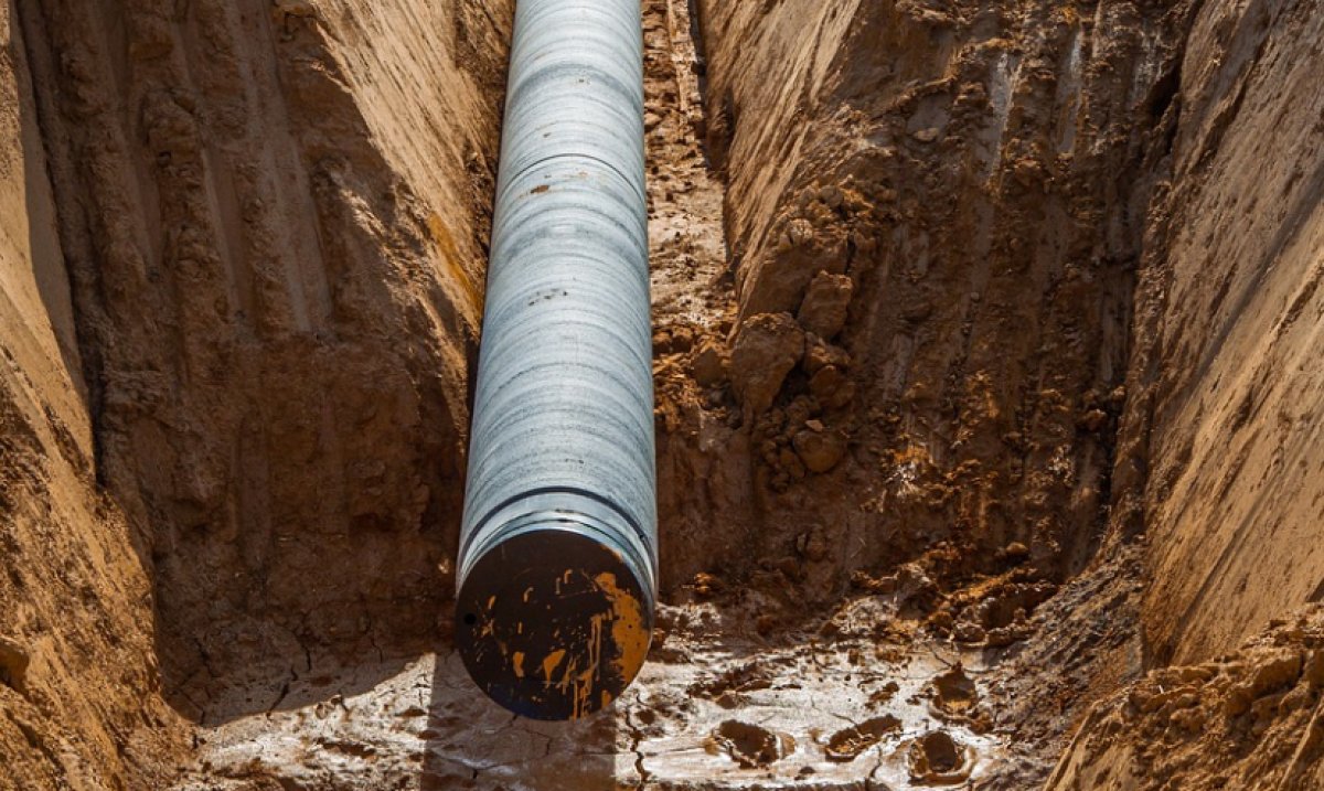 Участок улицы Алматы перекрыли из-за замены газопровода