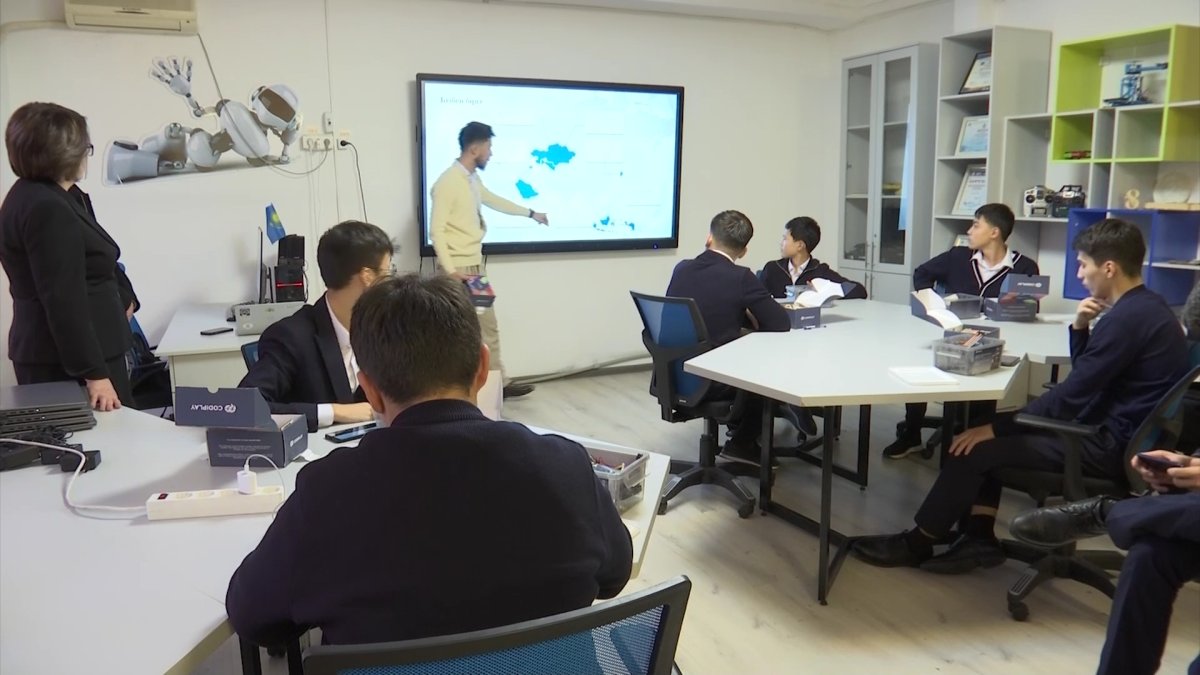 Әлемнің 13 елінде кеңінен таралған «Codiplay» жүйесі Шымкентке де жетті