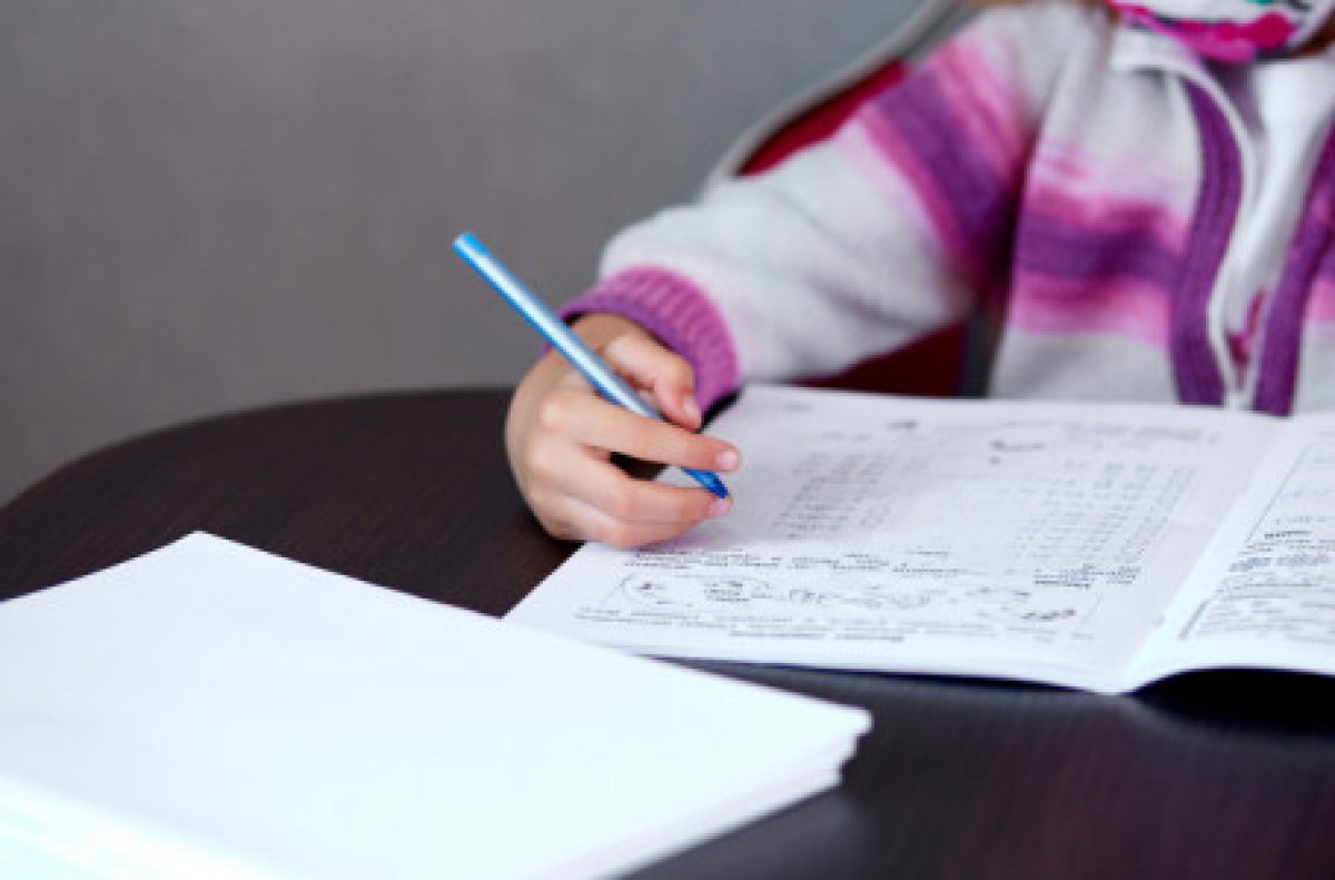 Павлодарлық оқушылар мен студенттер бүгін де қашықтан оқитын болды