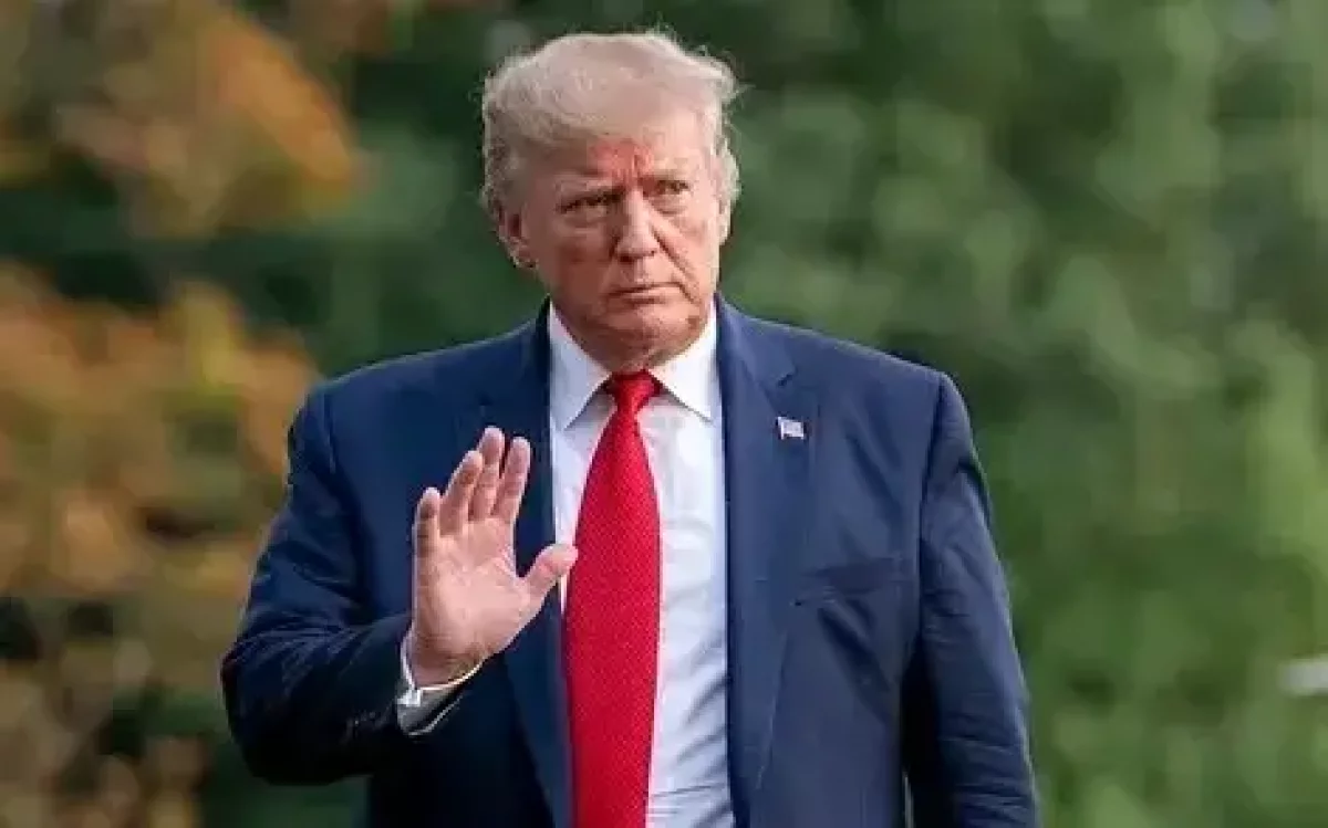 «Газа секторында атысты тоқтатуға тырысамын»: Трамп Палестина басшысына сөз берді