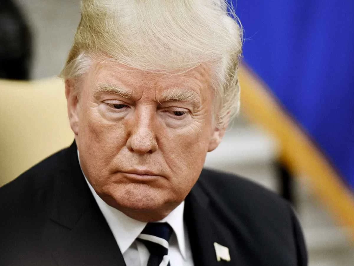 Трамп доллардан бас тартқысы келген БРИКС елдерін қорқытты