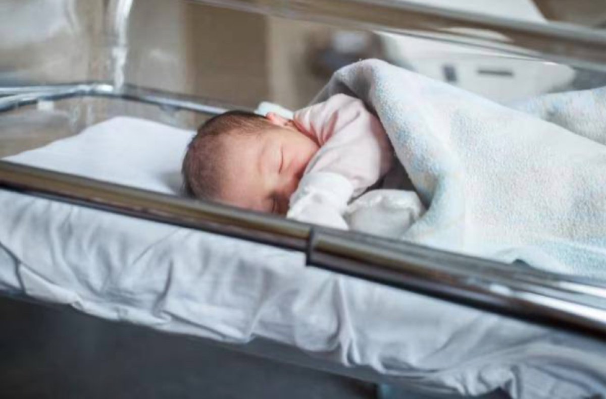 Алматинка родила долгожданного первенца после 11 неудачных попыток выносить ребенка