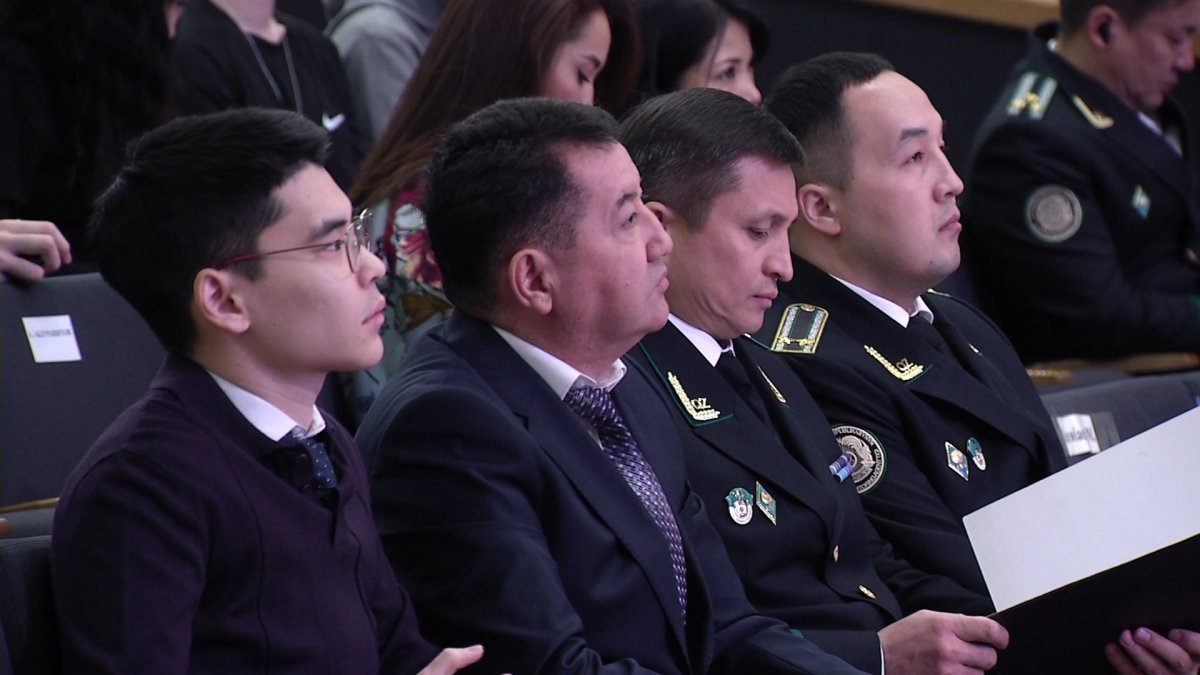 В Казахстане в этом году ущерб от финансовых пирамид составил более 20 млрдов тенге