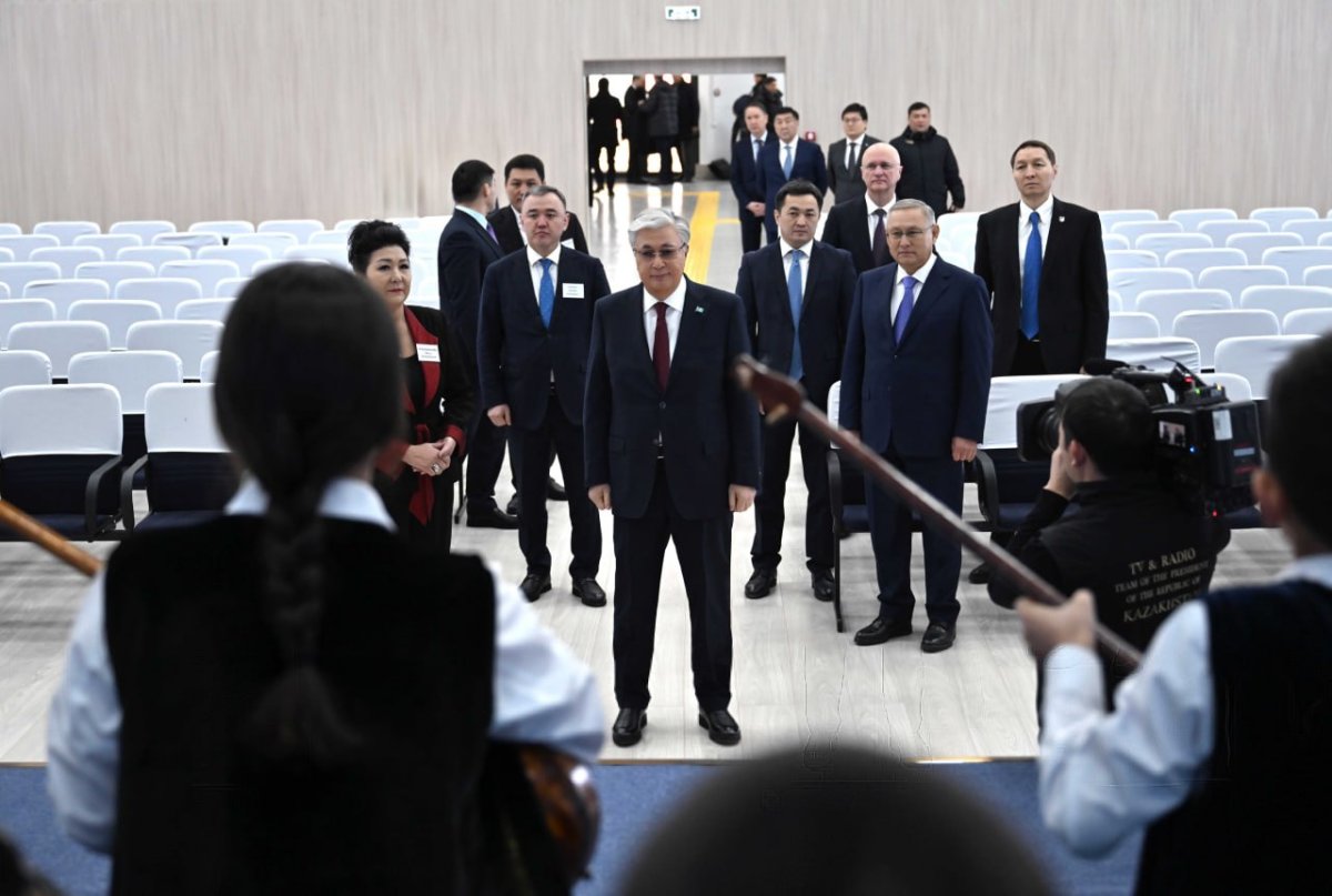 Мемлекет басшысы Қаратал ауданындағы әлеуметтік нысандармен танысты