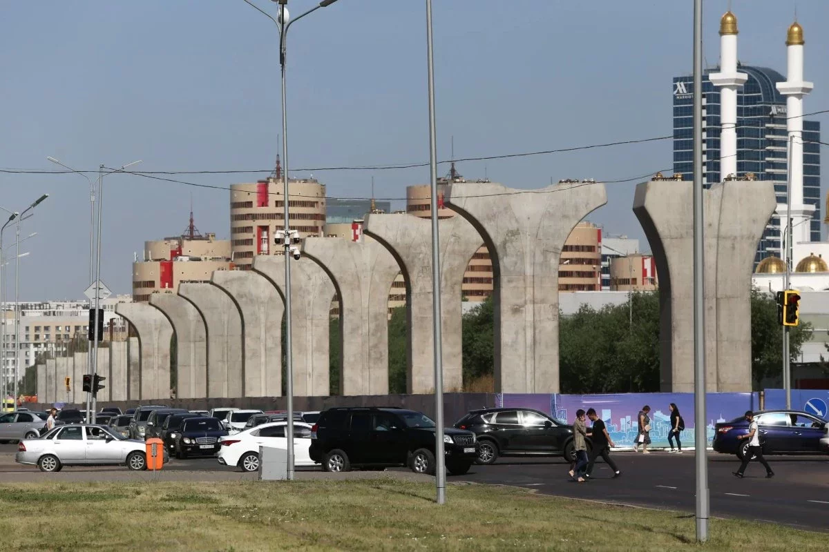 Астана даңғылдарының бірі 2 аптаға жартылай жабылды