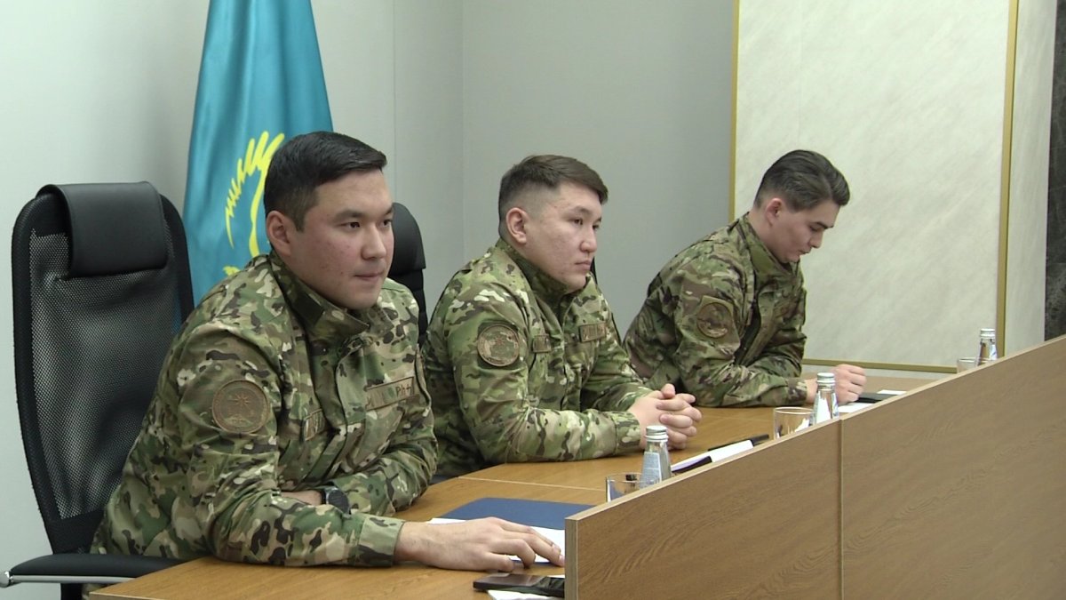 С начала ноября казахстанские спасатели эвакуировали из снежного "плена" более 500 человек