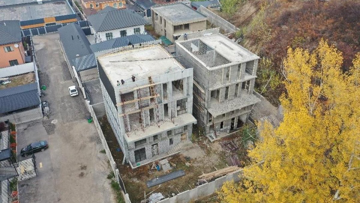 Алматыда заңсыз салынған бірнеше нысан бұзылады