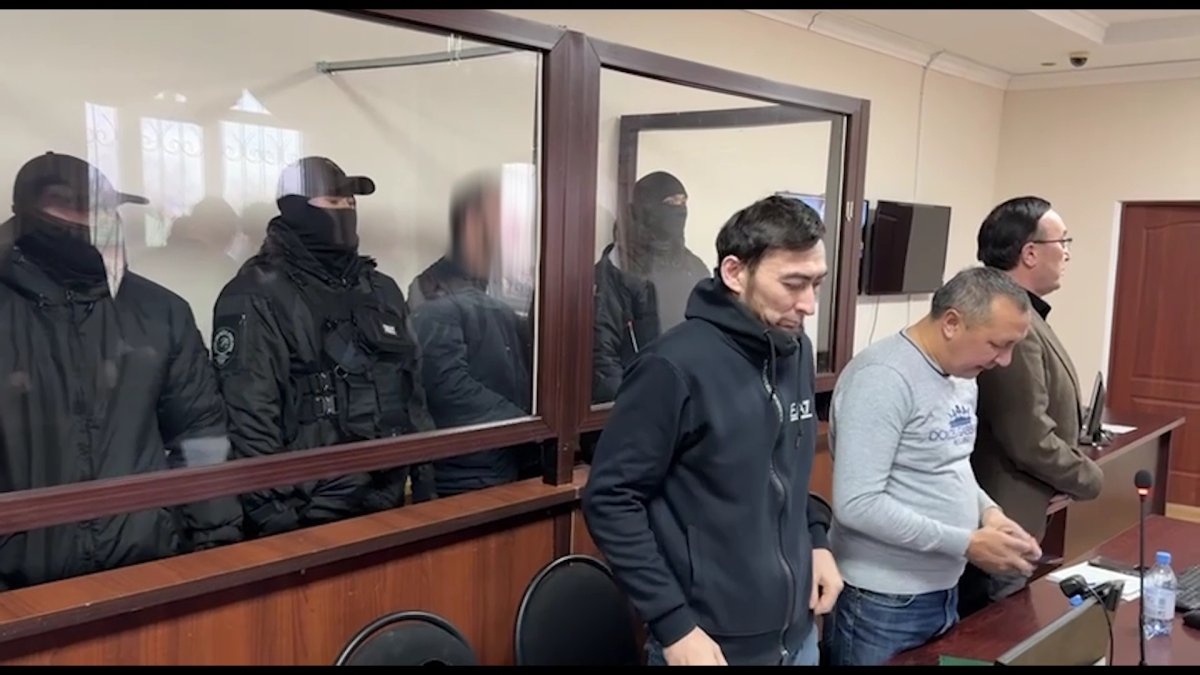 Атыраудағы «Дина» базарында кәсіпкерді аяусыз ұрып өлтірген азамат 8 жылға бас бостандығынан айырылды