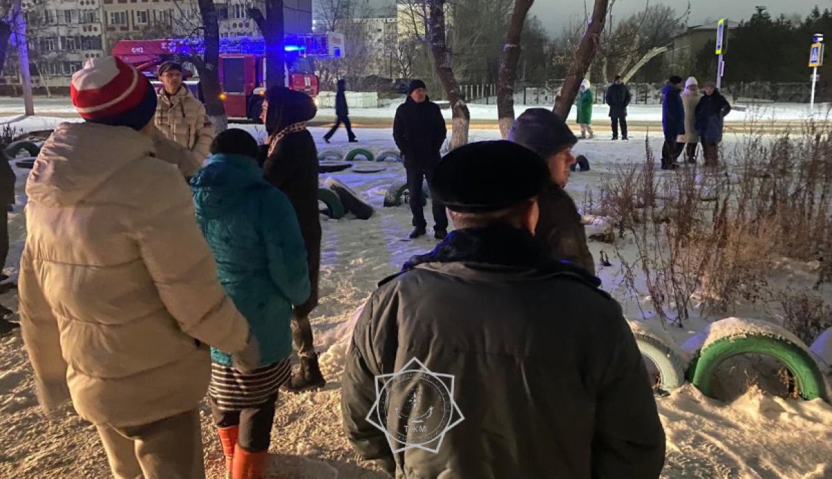 Кокшетауцев эвакуировали из общежития из-за непотушенной соседом сигареты этой ночью