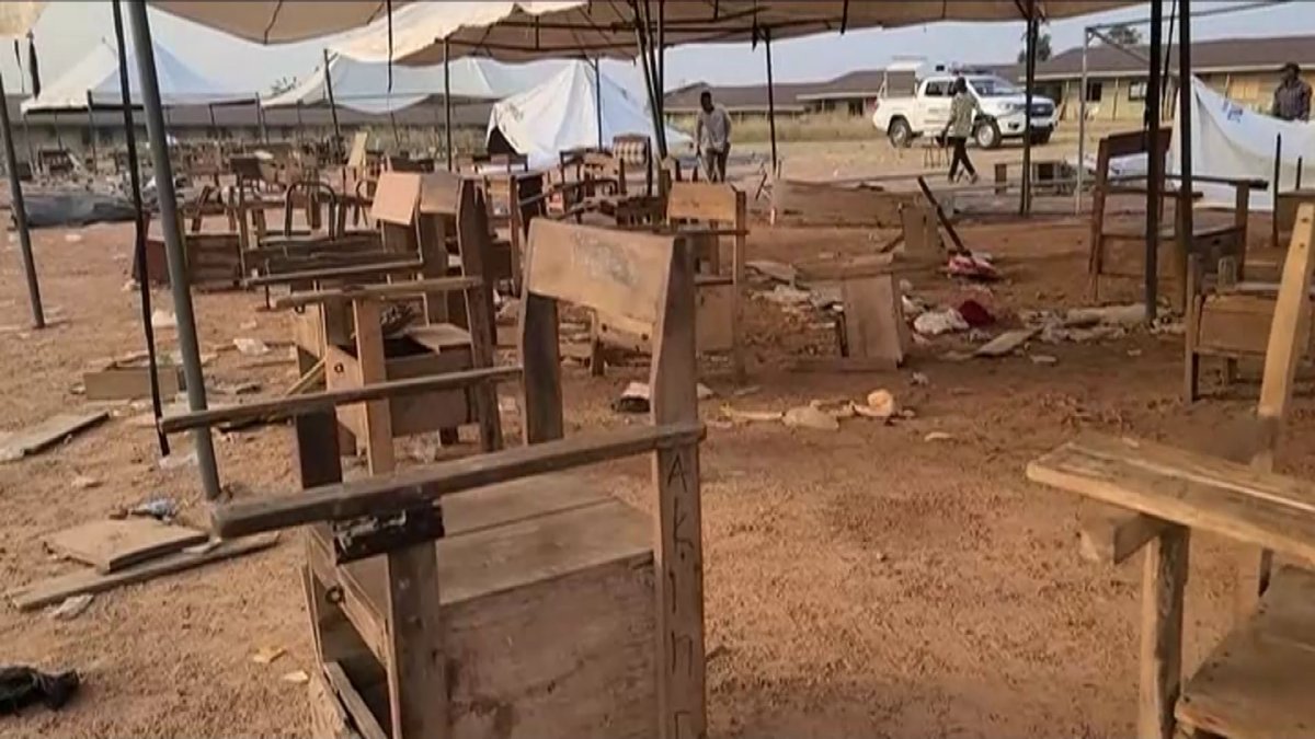 35 детей погибли в давке на школьной ярмарке в Нигерии