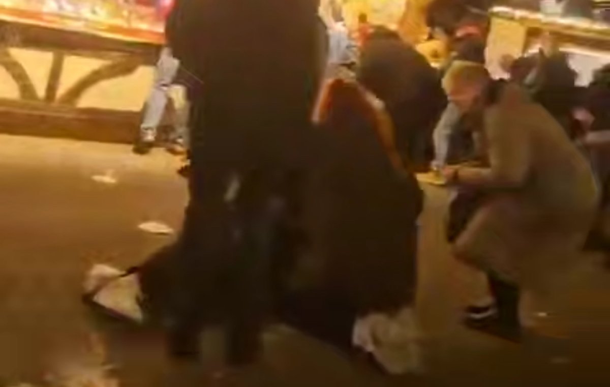 Авто въехало в толпу на рождественской ярмарке в немецком Магдебурге