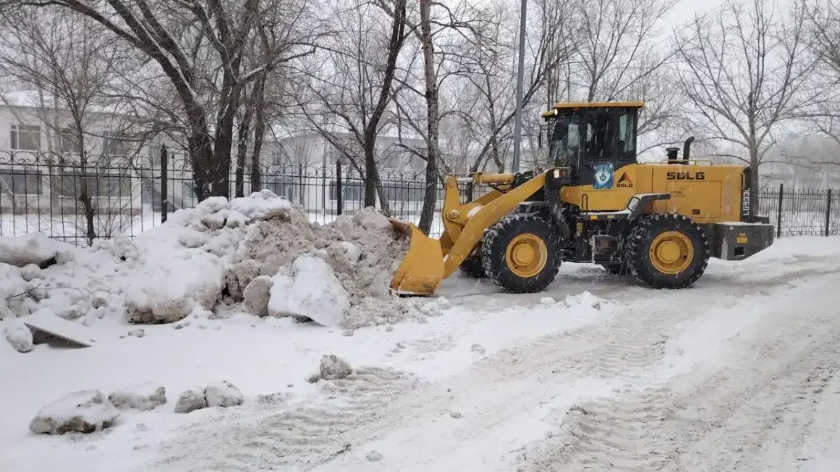 Астанада толассыз қар жауып жатыр: әкімдік үндеу жасады