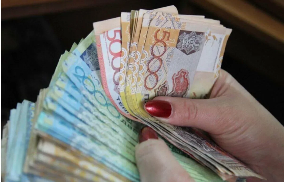 Управляющая три года миллионами выводила деньги из компьютерного клуба Астаны