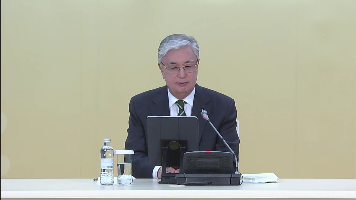 Биыл Президент 23 рет шет мемлекетке барып, 3 979 құжатқа қол қойды