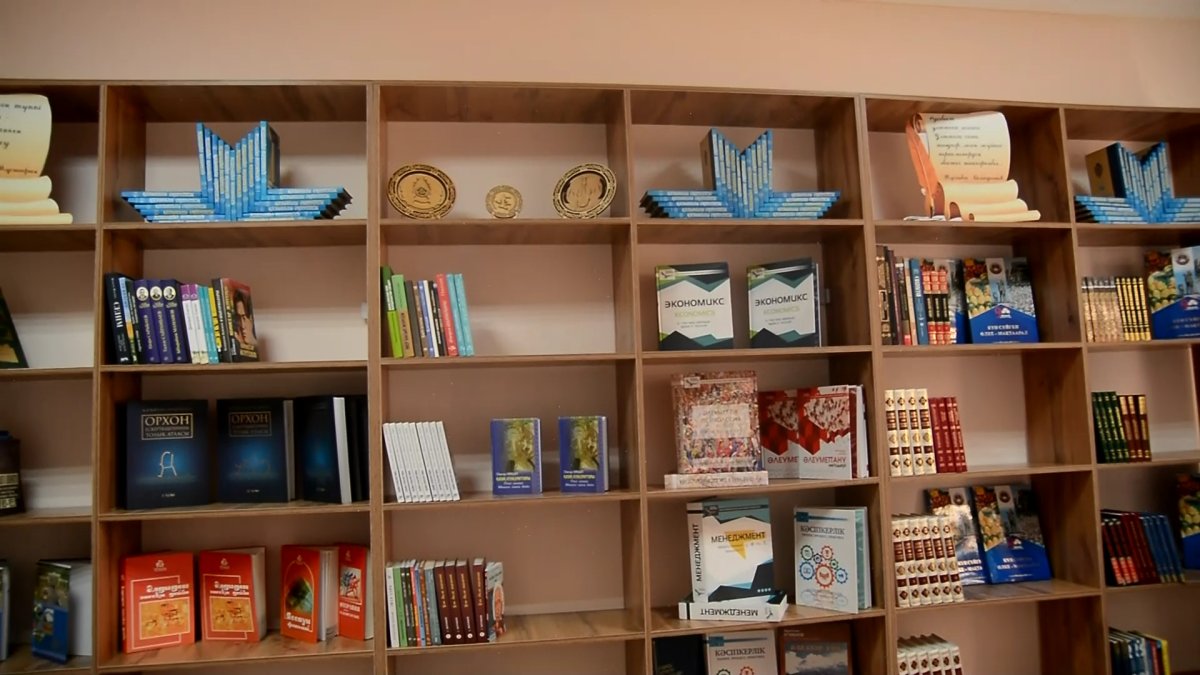 В Туркестанской области открыли третий книжный центр "Кітап-AMANAT"