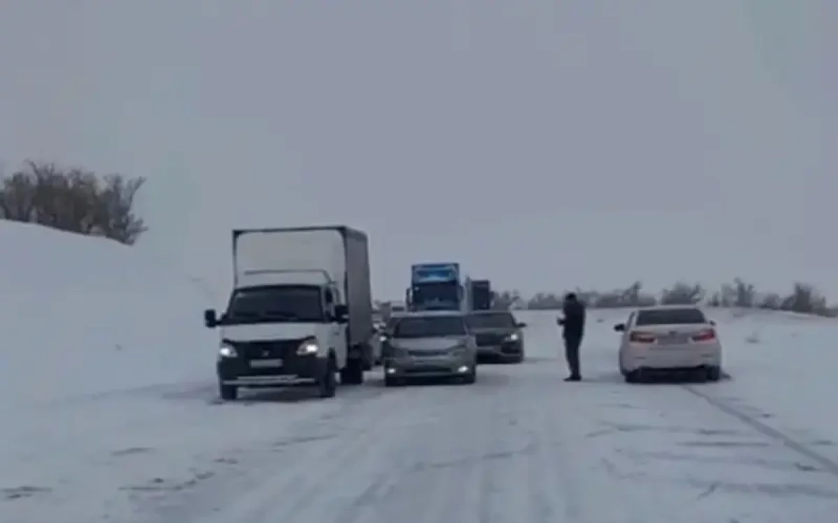 Қызылорда облысында көктайғақ салдарынан көлік қозғалысы қиындады
