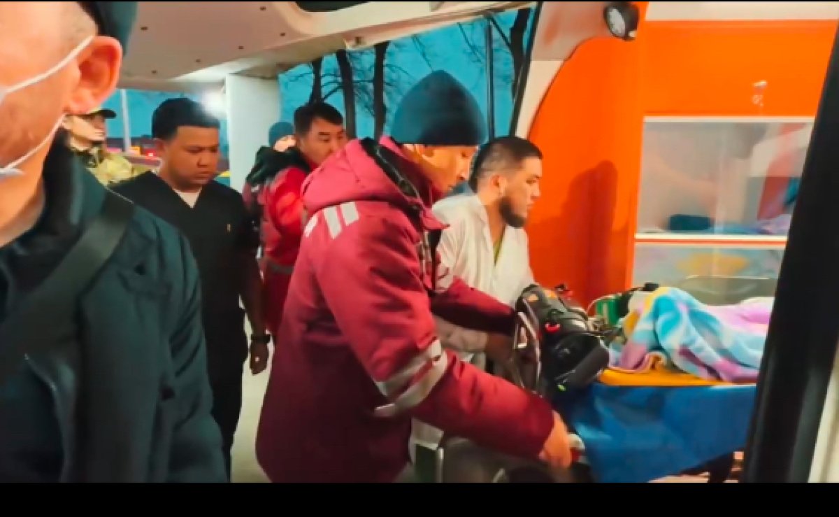 Авиакатастрофа близ Актау: троих граждан Азербайджана доставили на родину