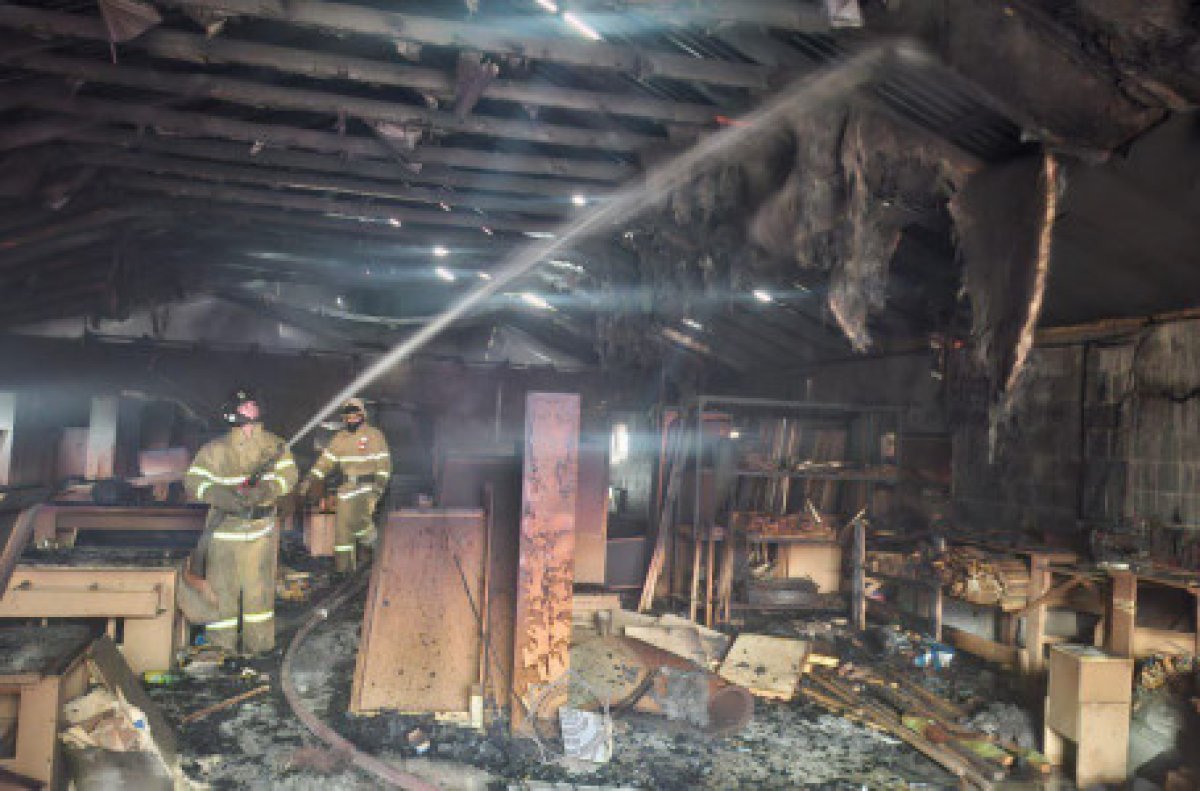 Жиһаз цехынан өрт шықты