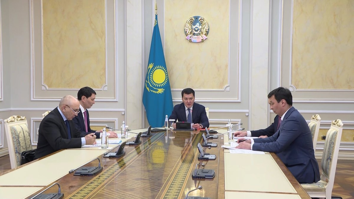 Мемлекеттік кеңесші Ерлан Қарин жемқорлықпен күрес бойынша бірқатар тапсырма берді