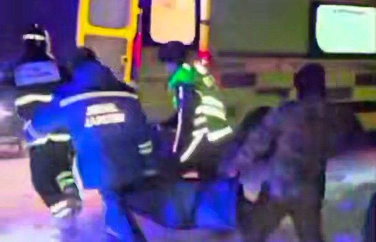 Пожар на теплотрассе в Кокшетау: из задымлённого колодца спасли мужчину