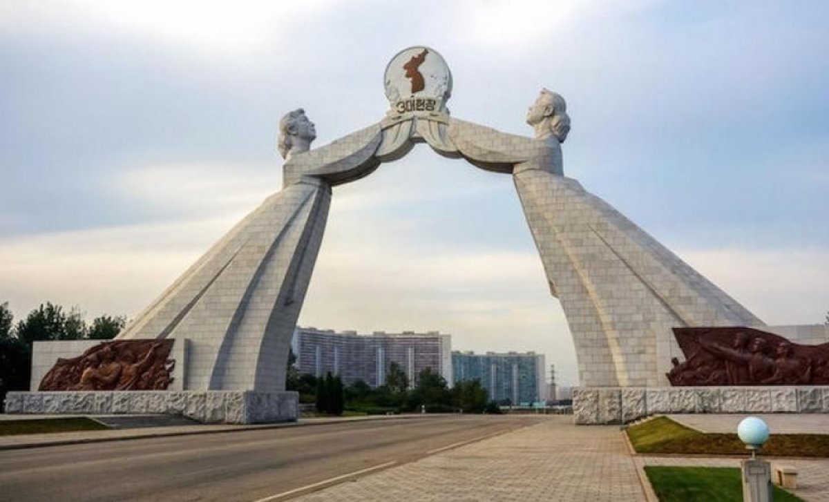 Солтүстік Корея туристер үшін шекарасын ашты