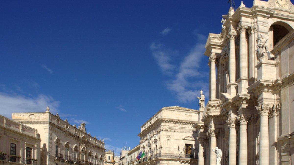 Орыс тілінде мүйізді әке бейнеленген цензурасыз порно мультфильмдер