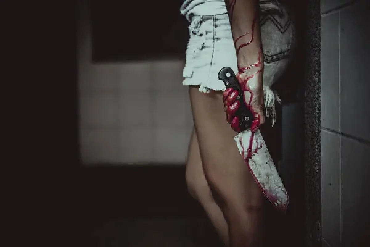 “Басын кесіп алған”: қызы жігітімен кездесуге тыйым салған әкесіне сұмдық әрекет жасады