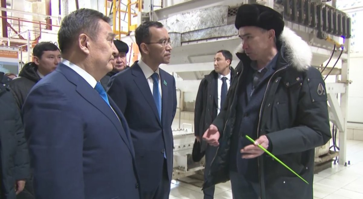 Развитие Акмолинской области обсудил спикер Сената с общественностью, аксакалами, молодежью