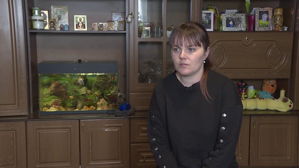 Қарағандыда жетімдер үйінің түлегі 15 жылдан бері пәтер ала алмай жүр