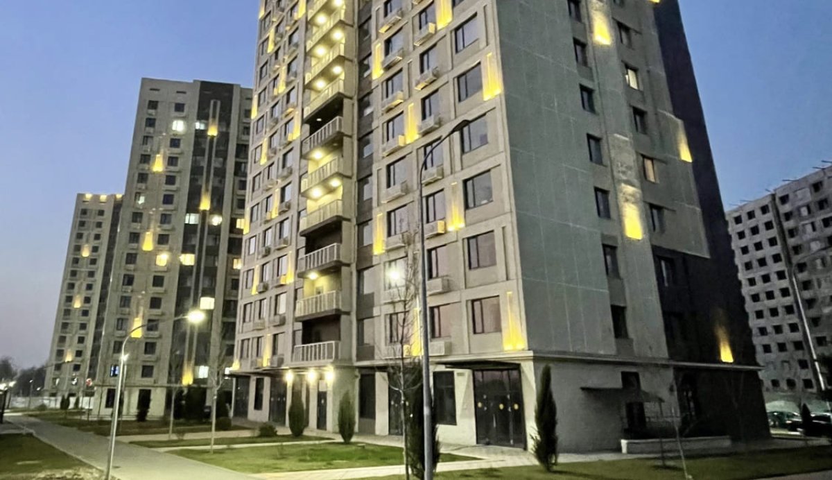 Мужчина пострадал при пожаре на стройке в Алматы