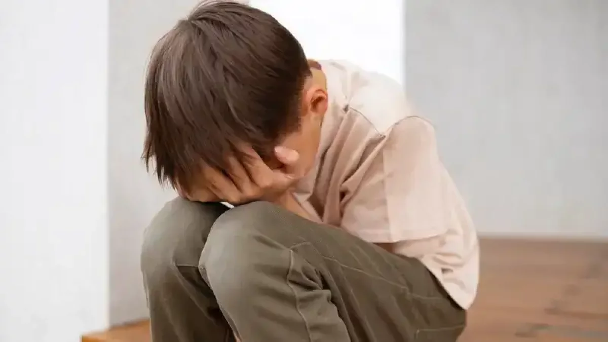 Түркістан облысында балаларды тепкілеген ер адам олардың өгей әкесі болып шықты