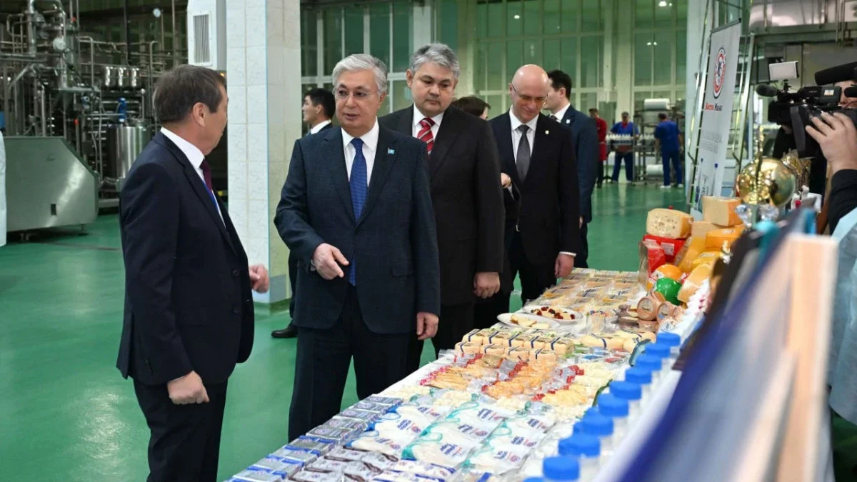 Президент Шығысты сүтпен қамтып отырған корпорацияны аралады