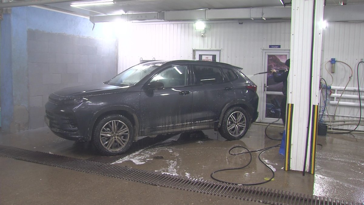 Астанада көлік жуу орталықтарында су пайдаланудың 200-ге жуық заң бұзушылығы анықталған