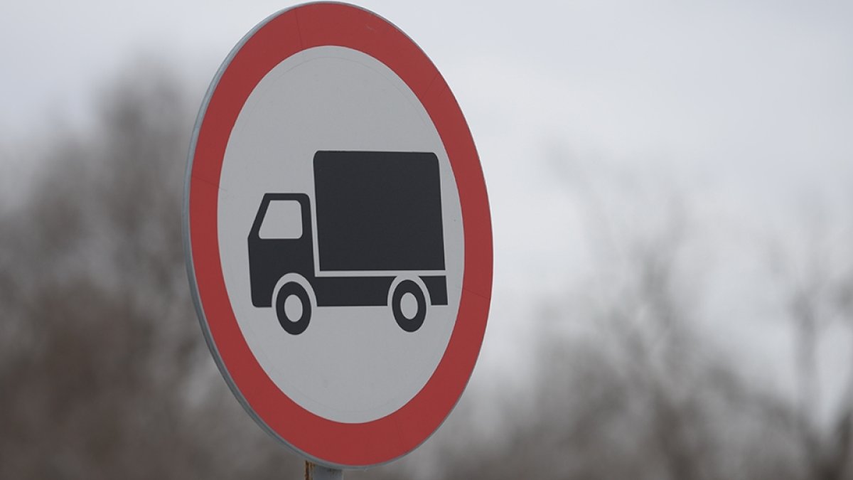 1 наурыздан бастап Маңғыстауда ауыр жүк көліктерінің қозғалысына шектеу енгізіледі