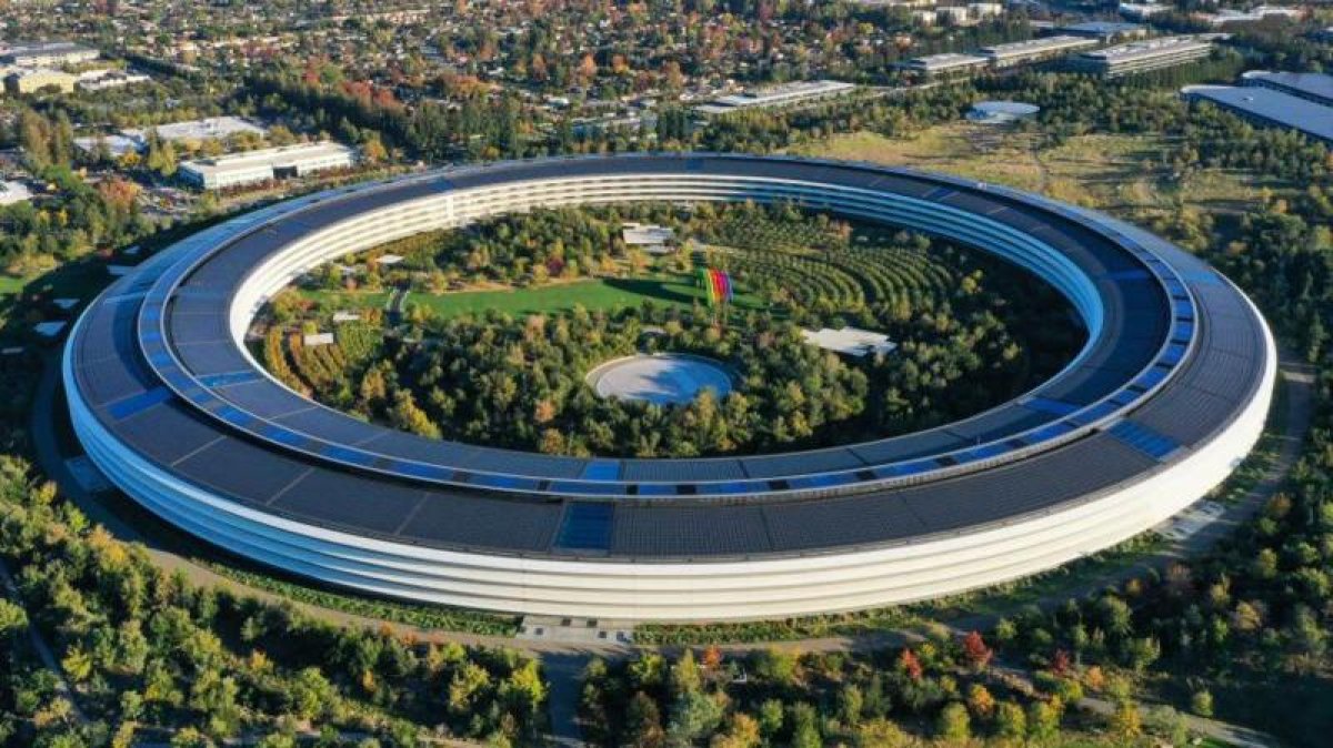 Apple решила свернуть разработку электромобиля