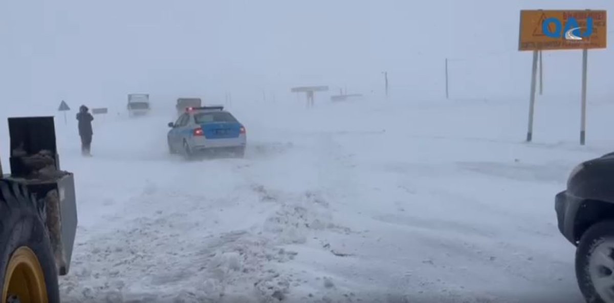 Метель и ветер: в Казахстане закрыты 16 участков трасс