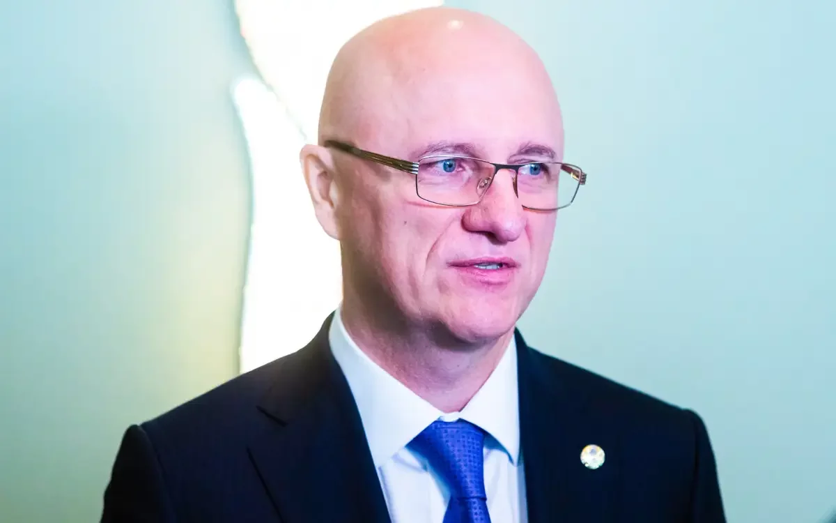 Роман Скляр Үкімет басшысының бірінші орынбасары лауазымында қалды