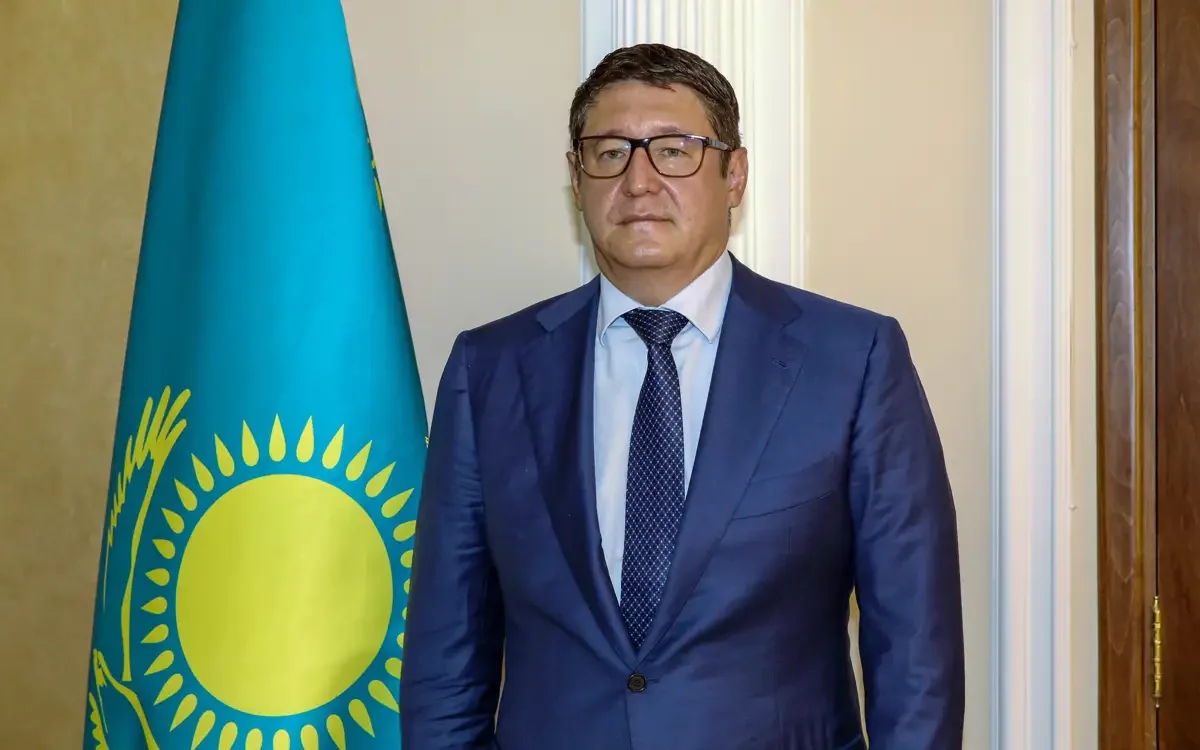 Алмасадам Сәтқалиев Энергетика министрі болып қайта тағайындалды
