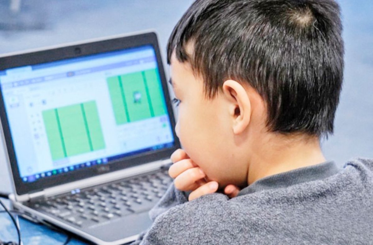 Ақтөбелік оқушылар онлайн оқиды