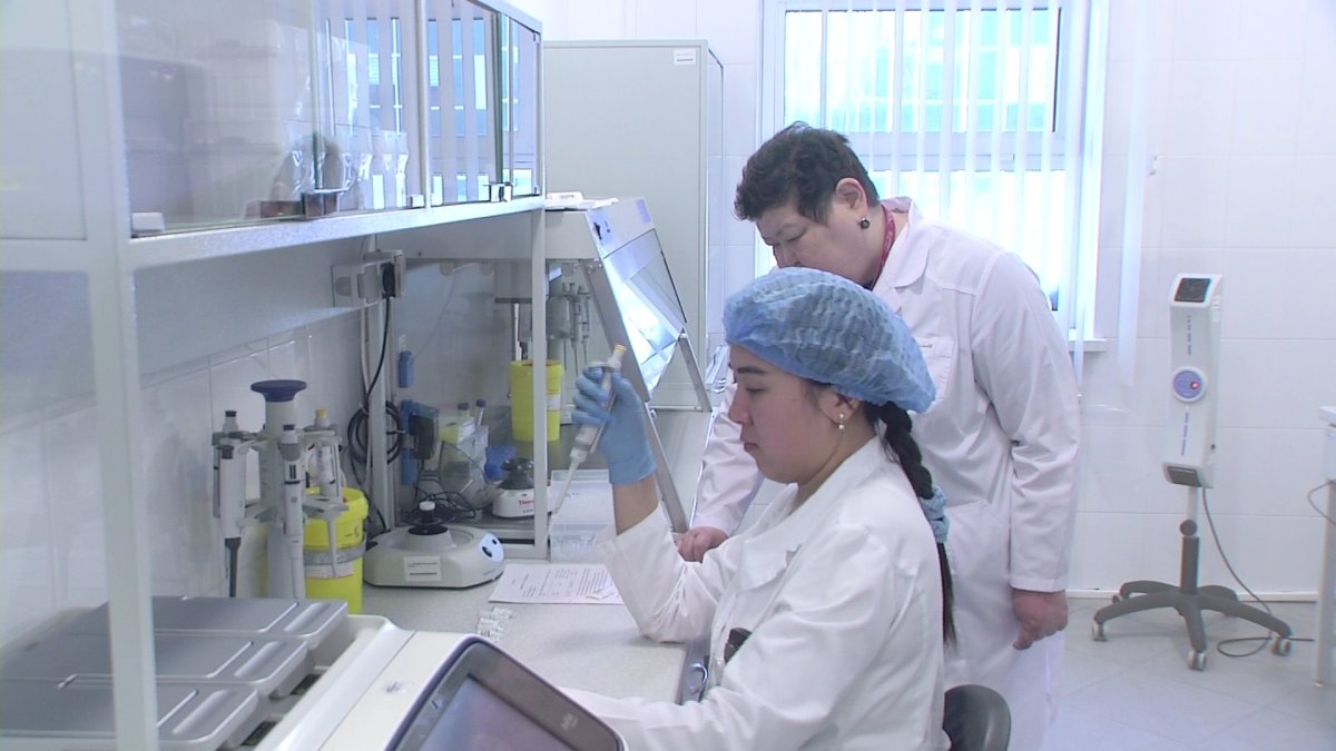 Зертханада 900-ден астам  генетикалық тест бар