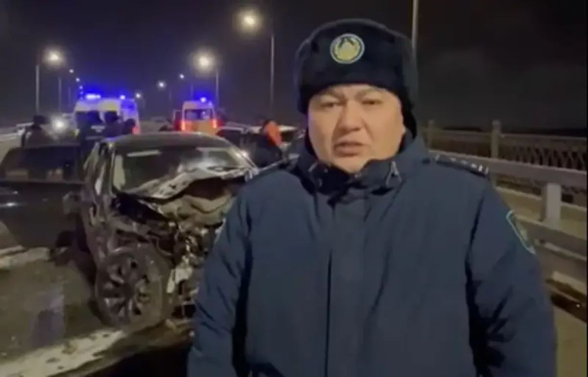 “Қаза болғандар бар”: Атырауда жантүршігерлік жол апаты болды