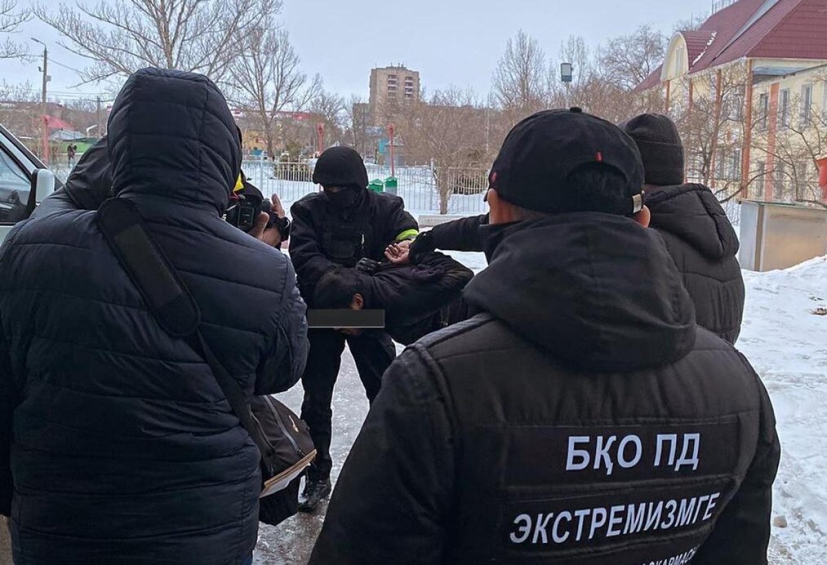 Приверженца деструктивных религиозных течений задержали в Уральске